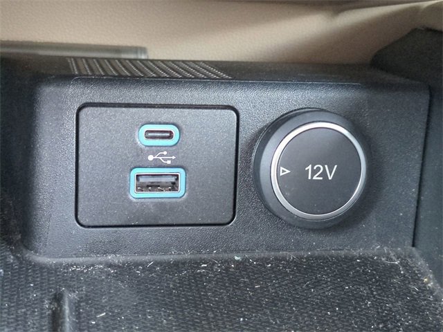 Certified 2021 Ford Escape Titanium image 22