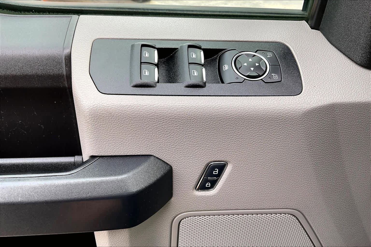 Certified 2019 Ford F150 XL w/ Equipment Group 101A Mid RWD image 32
