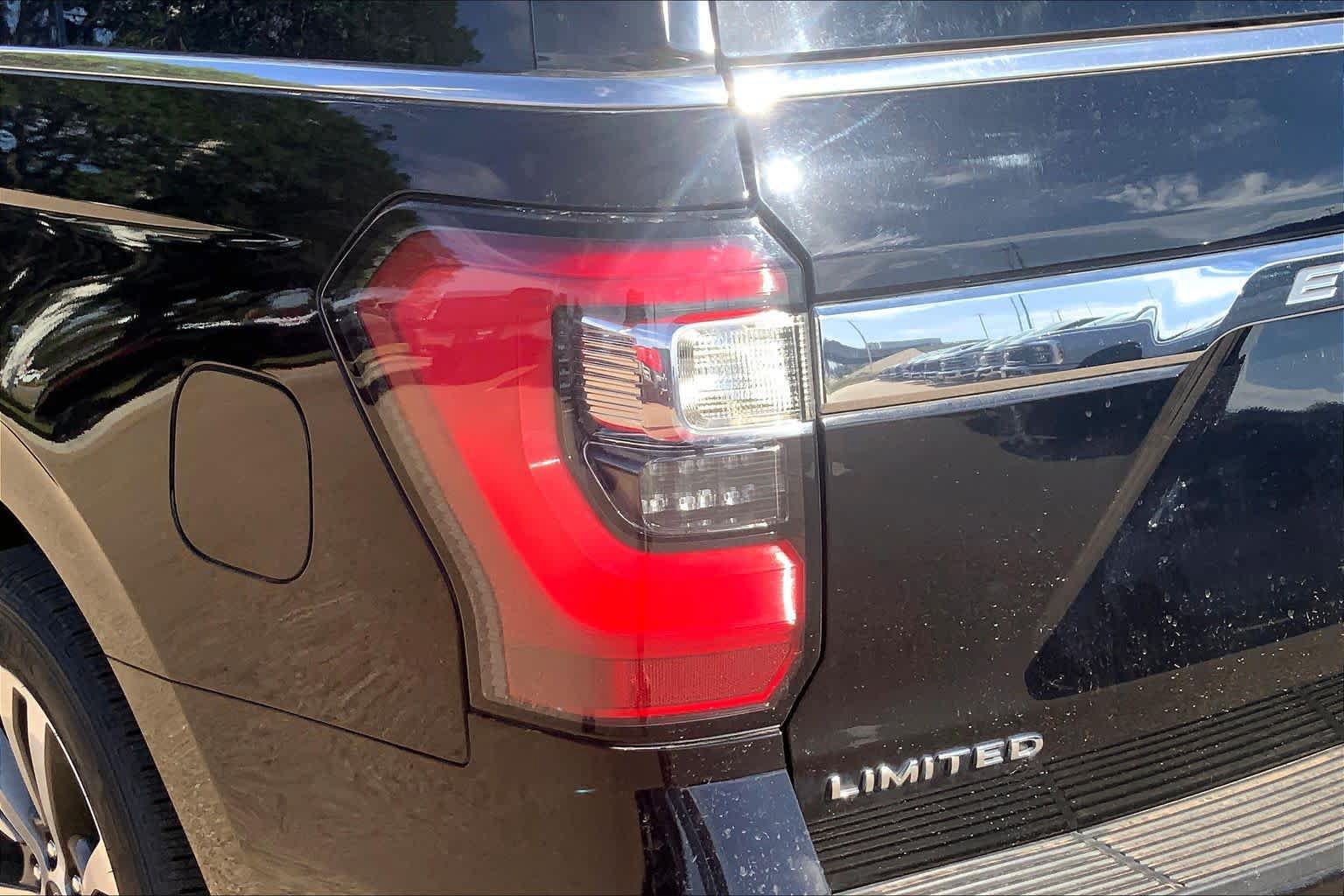 Certified 2020 Ford Expedition Limited w/ Equipment Group 302A RWD image 29