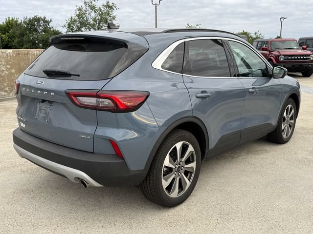 Certified 2024 Ford Escape Platinum AWD/4WD image 3