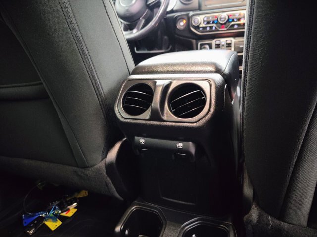 Used 2022 Jeep Gladiator Sport AWD/4WD image 27