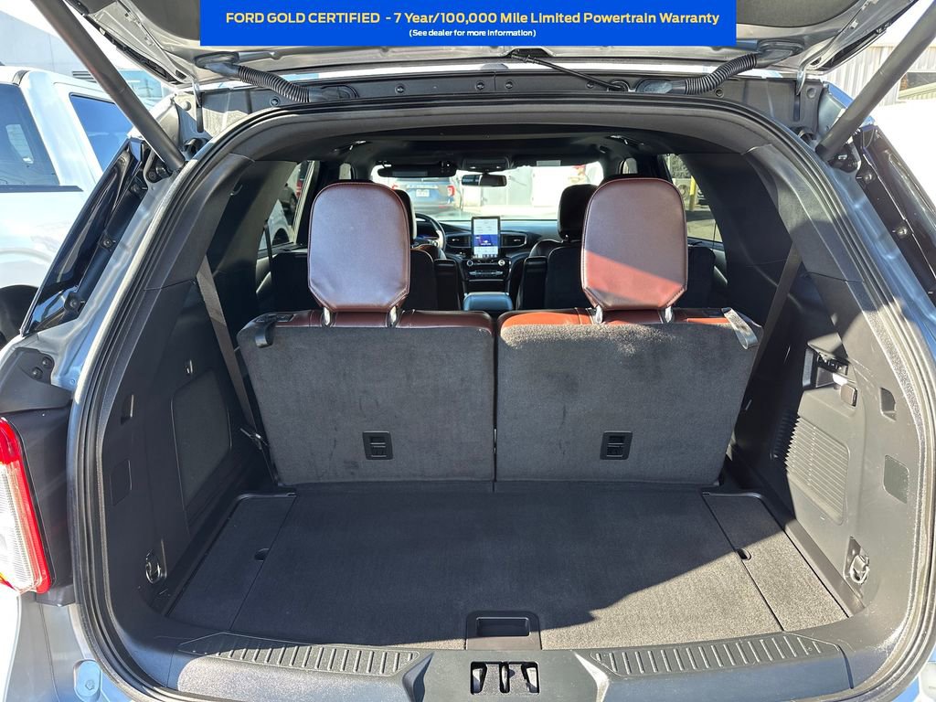 Certified 2022 Ford Explorer Platinum w/ Technology Package image 28