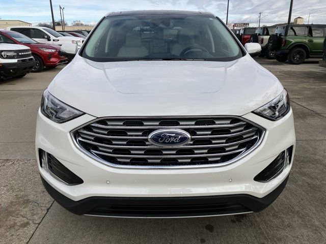 Certified 2024 Ford Edge Titanium image 9