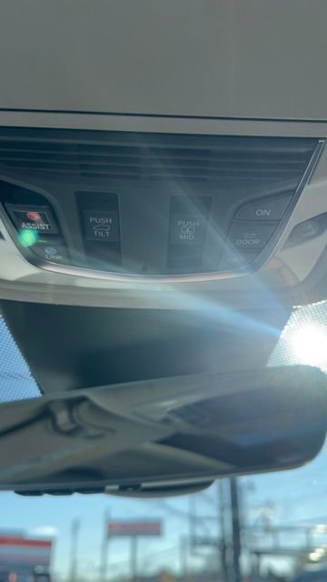 Used 2024 Acura MDX Technology image 19