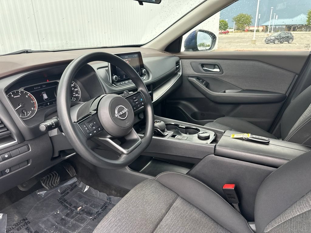 Used 2023 Nissan Rogue SV AWD/4WD image 15