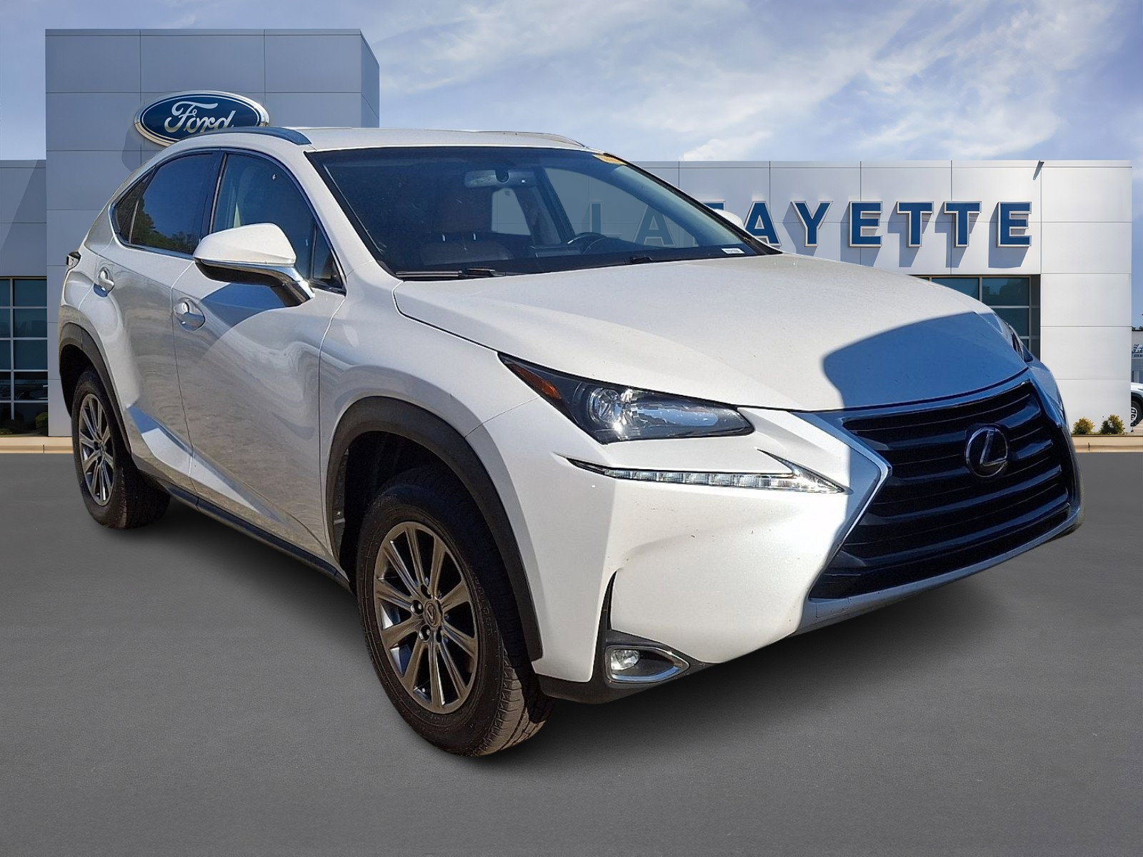 Used 2017 Lexus NX 200t FWD w/ Accessory Package 2