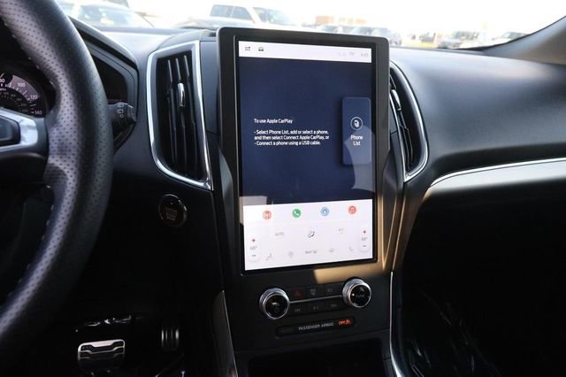 Certified 2022 Ford Edge ST image 17