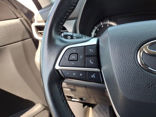 Used 2023 Toyota Highlander LE image 22