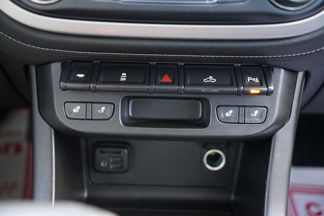 Used 2020 GMC Canyon SLT w/ Trailering Package image 17