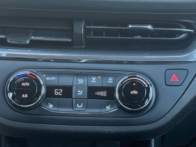 Used 2025 Buick Envista Preferred w/ Convenience I Package image 10