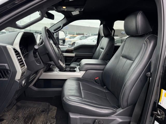 Certified 2022 Ford F350 Lariat w/ Black Appearance Package image 13