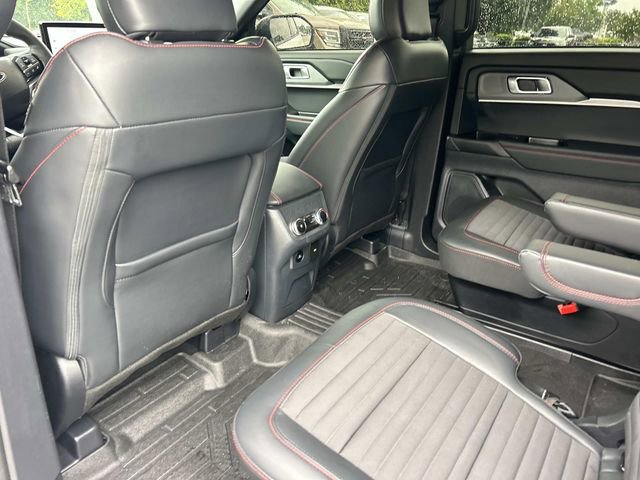 Certified 2025 Ford Explorer ST-Line AWD/4WD image 20