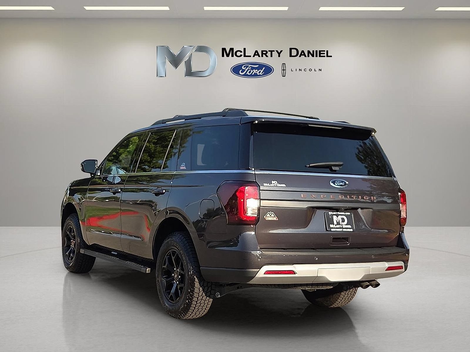 Certified 2022 Ford Expedition Timberline AWD/4WD image 4