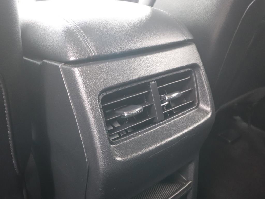 Certified 2022 Ford Edge SEL image 14