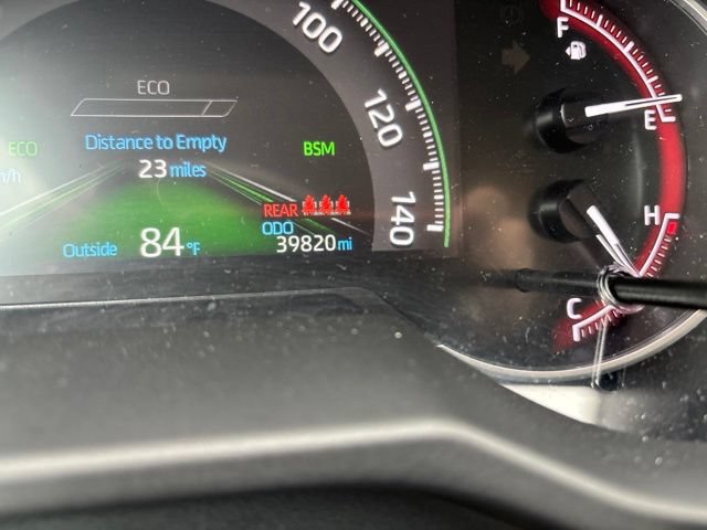 Used 2025 Toyota RAV4 XLE FWD image 16