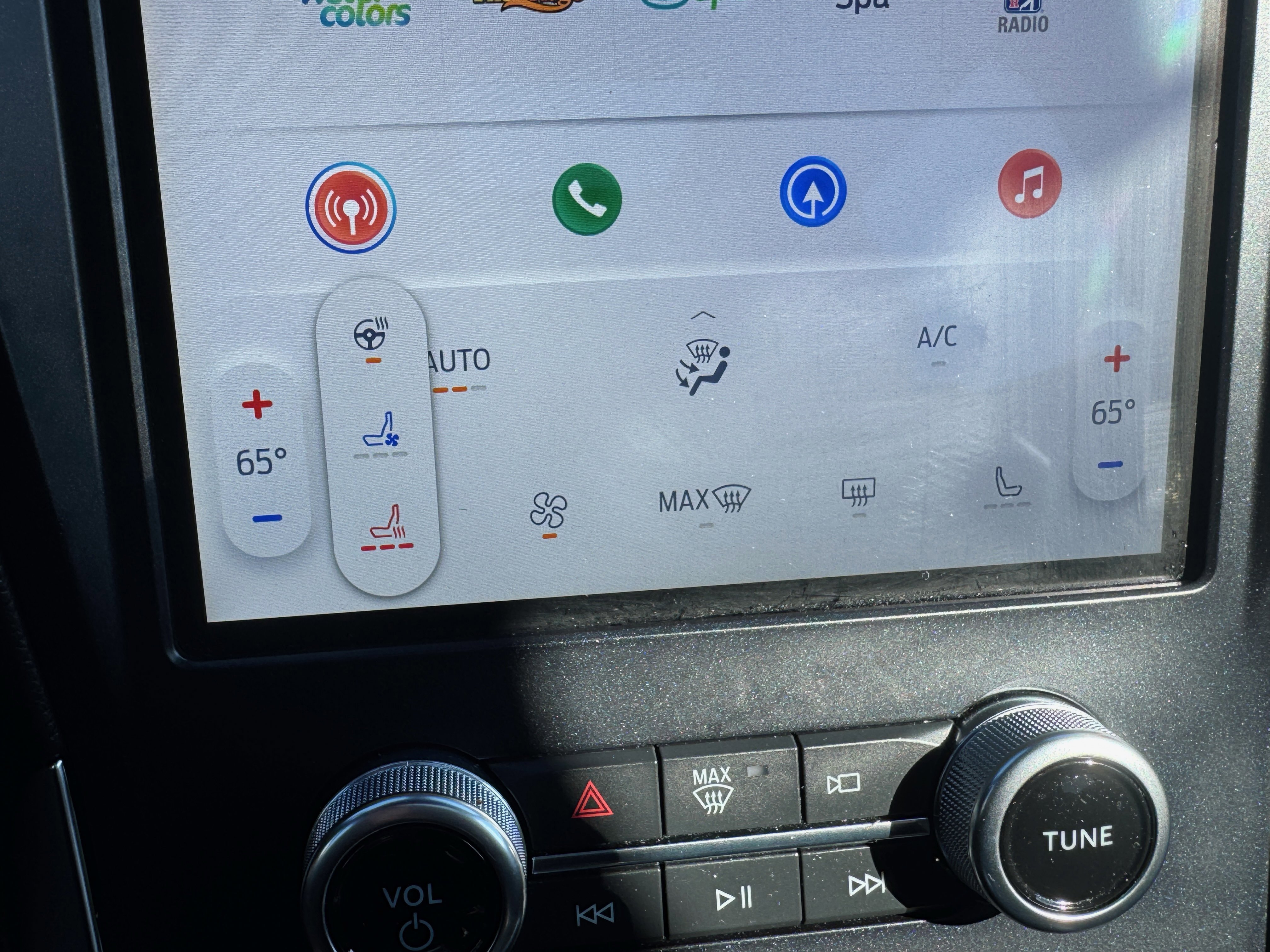 Certified 2024 Ford Edge ST w/ Equipment Group 401A image 8