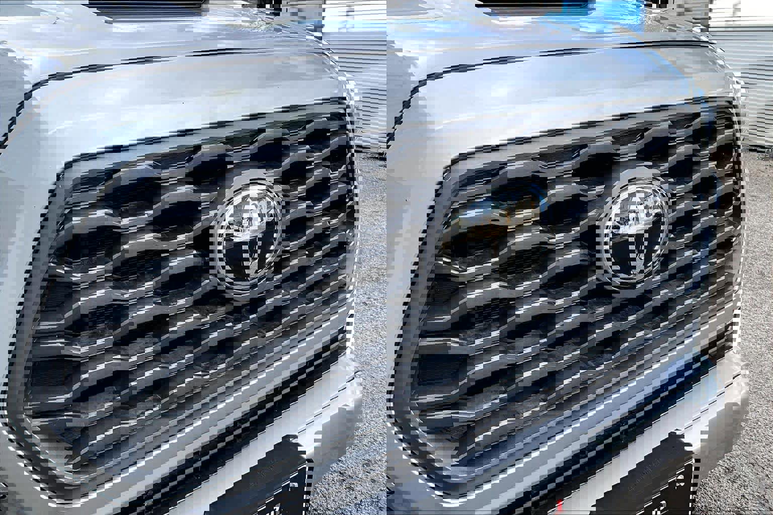 Used 2020 Toyota Tacoma TRD Sport image 31