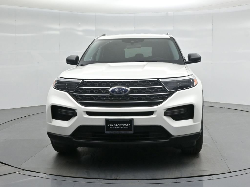 Certified 2022 Ford Explorer XLT image 28