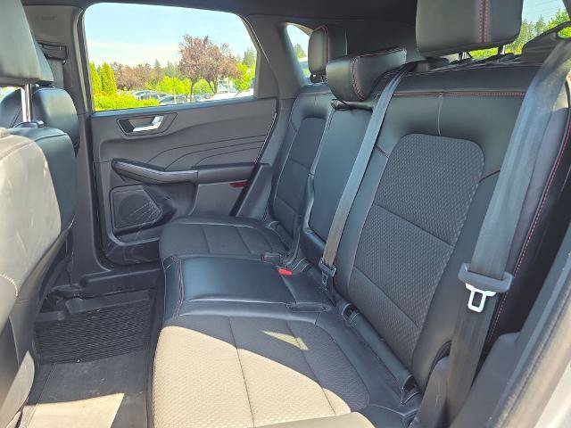 Certified 2023 Ford Escape ST-Line w/ Tech Pack #1 AWD/4WD image 9
