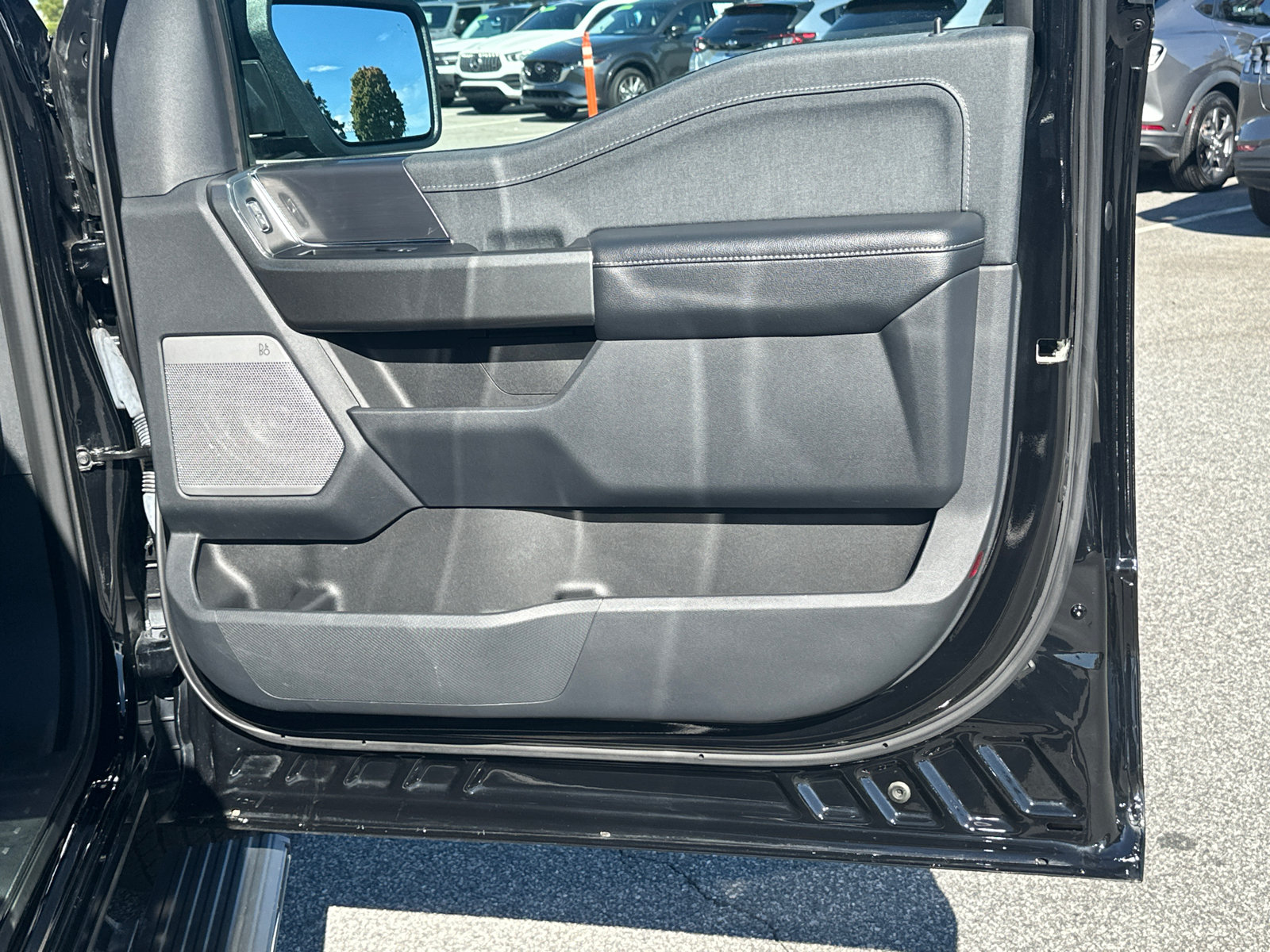 Certified 2023 Ford F150 Lariat w/ Equipment Group 502A High AWD/4WD image 14