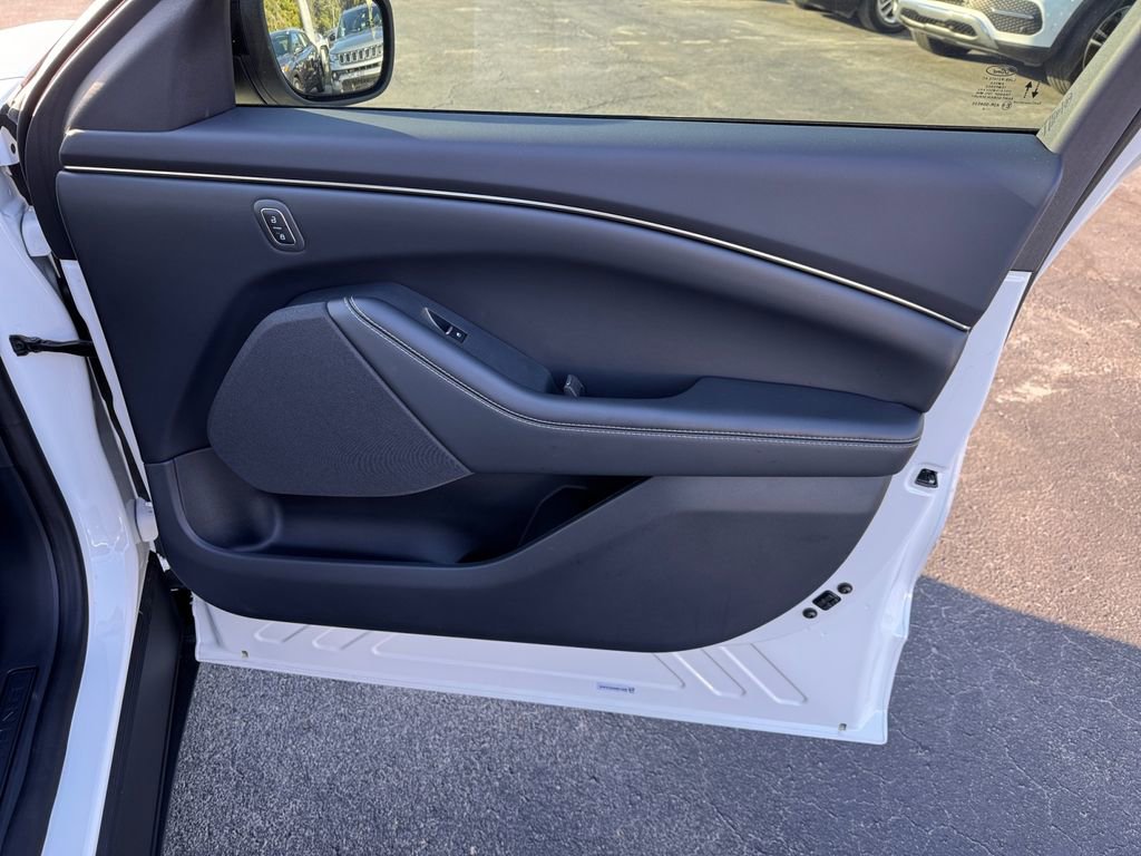 Certified 2024 Ford Mustang Mach-E Select image 21