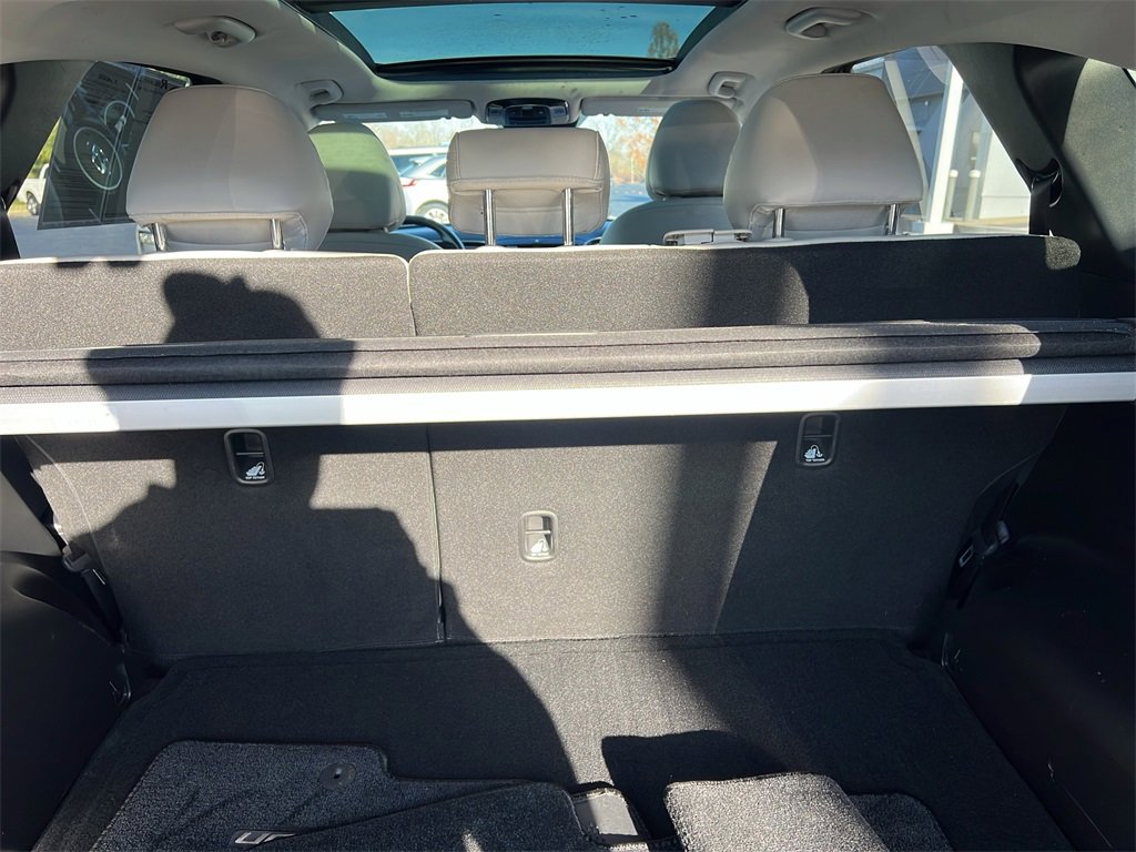 Used 2022 Hyundai Tucson Limited image 8