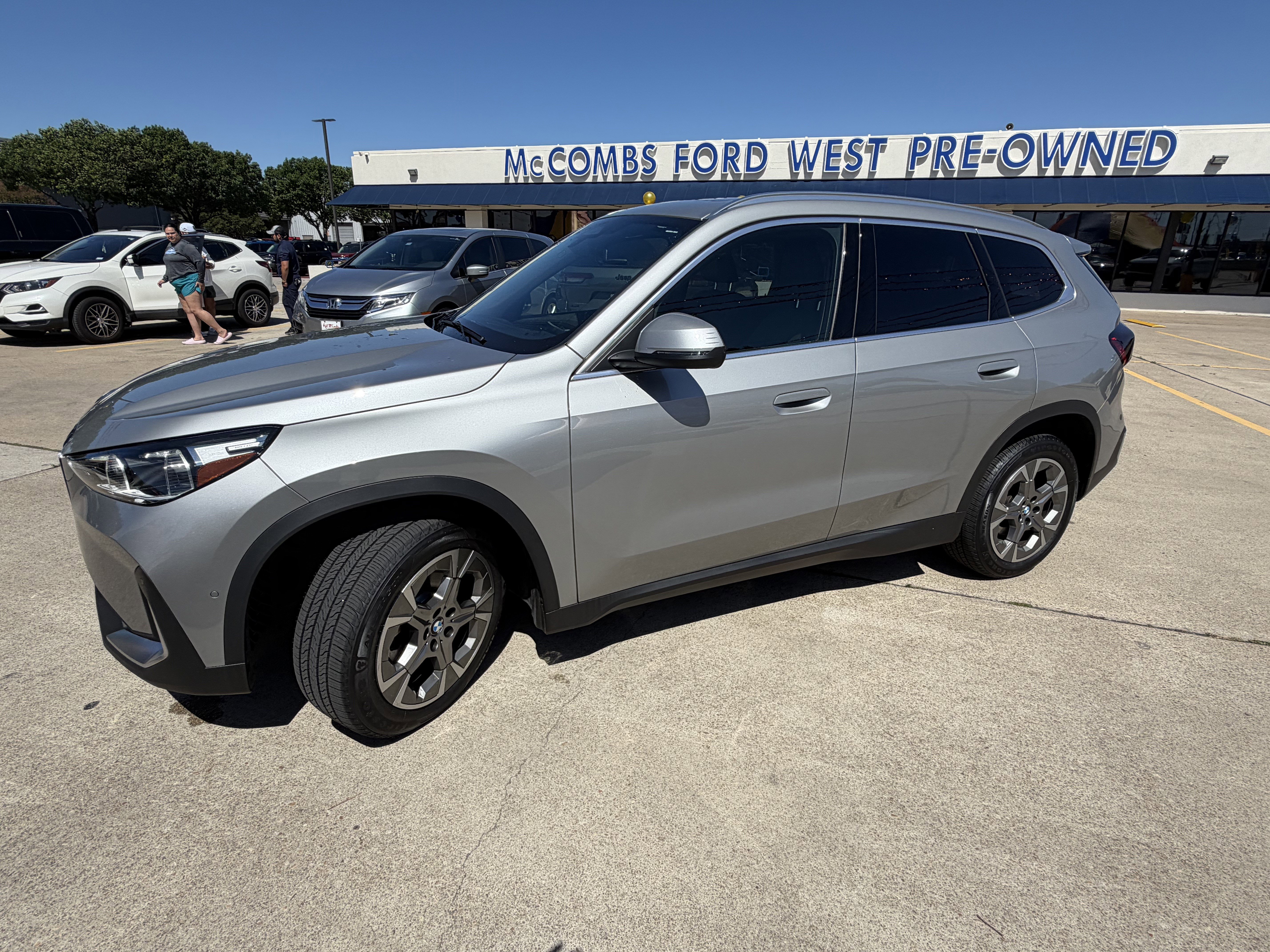 Used 2023 BMW X1 xDrive28i w/ Convenience Package AWD/4WD image 13