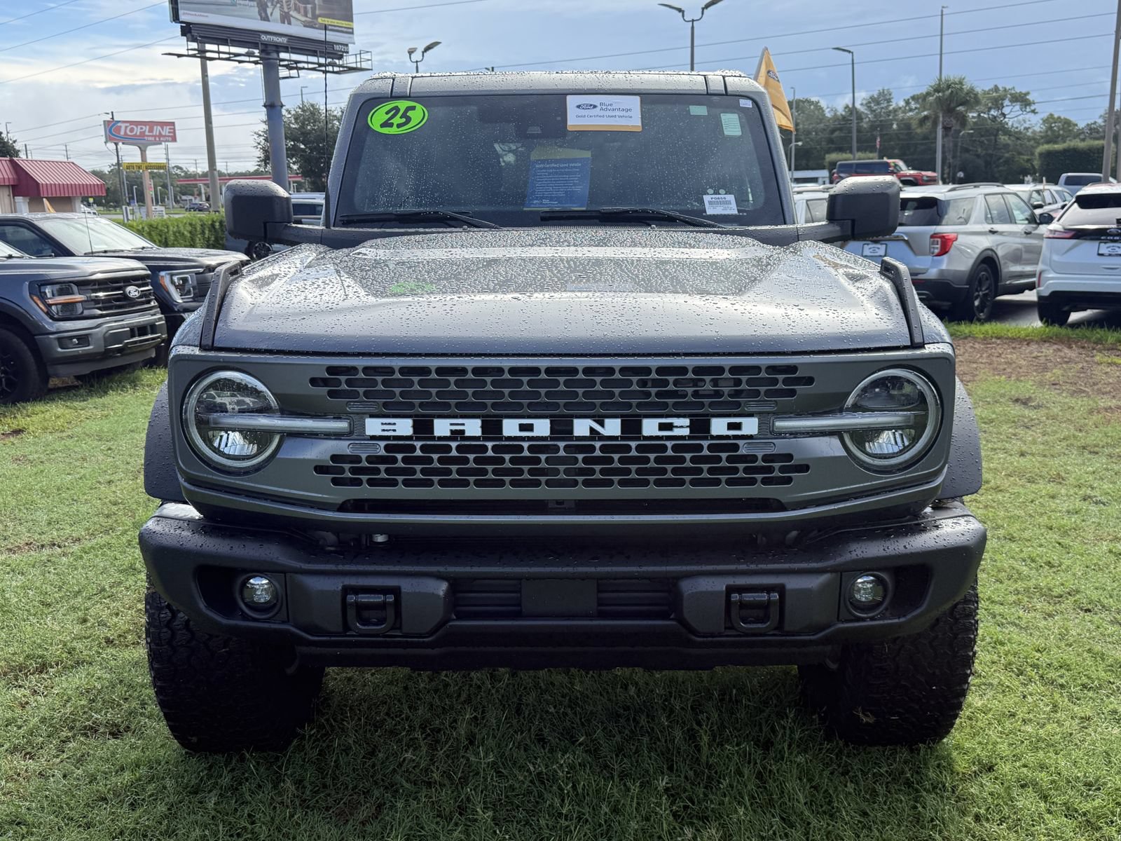 Certified 2025 Ford Bronco Badlands w/ Sasquatch Package AWD/4WD image 9