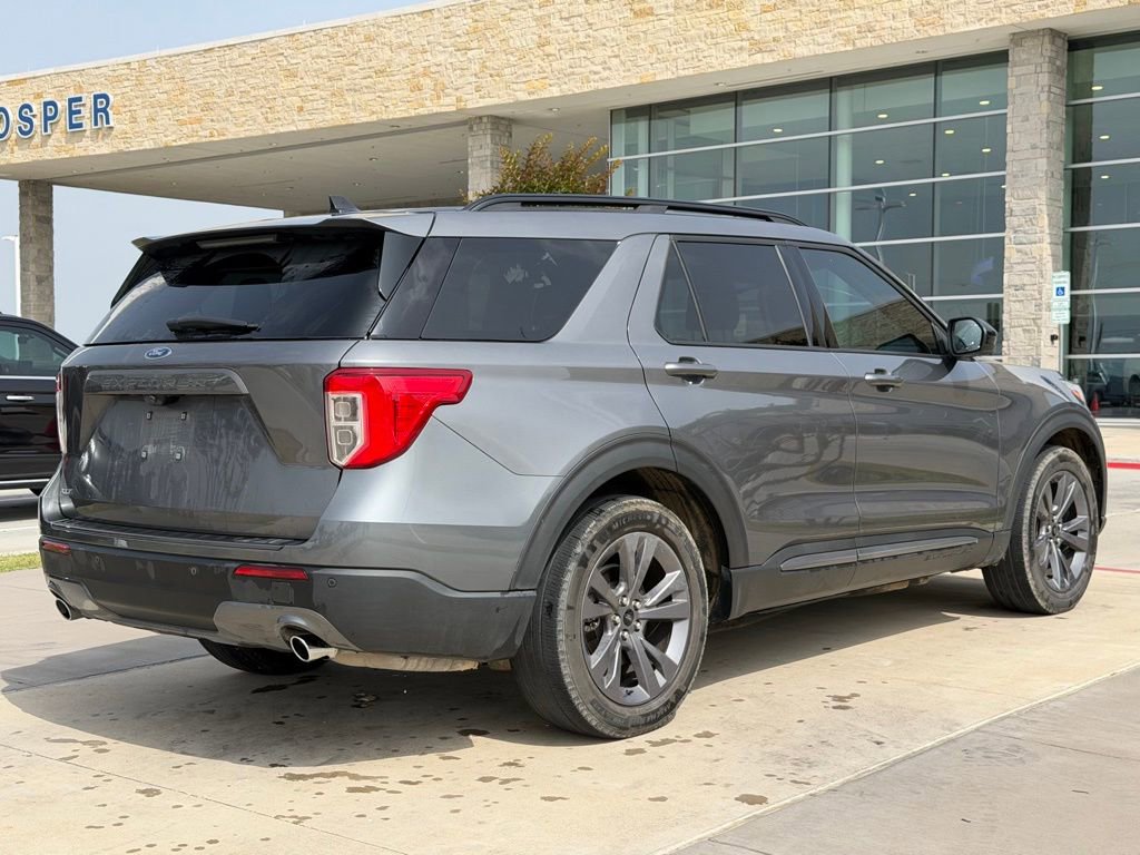Certified 2024 Ford Explorer XLT w/ Equipment Group 202A RWD image 19