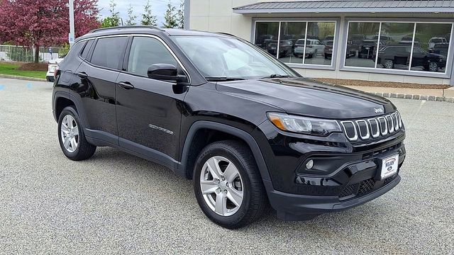 Used 2022 Jeep Compass Latitude AWD/4WD image 2