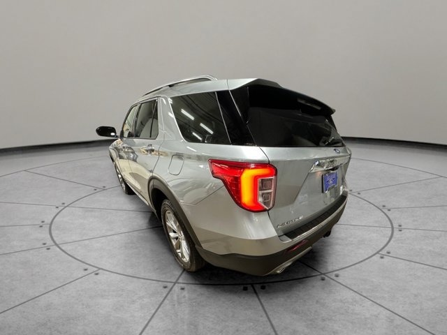 Certified 2024 Ford Explorer Limited w/ Limited Technology Package AWD/4WD image 6