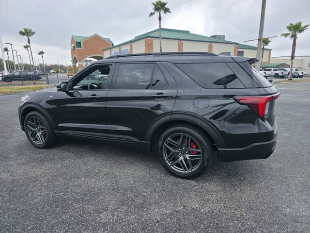 Certified 2025 Ford Explorer ST-Line w/ Premium Package image 7