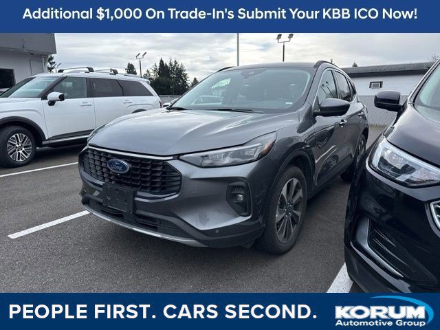 Certified 2024 Ford Escape Platinum