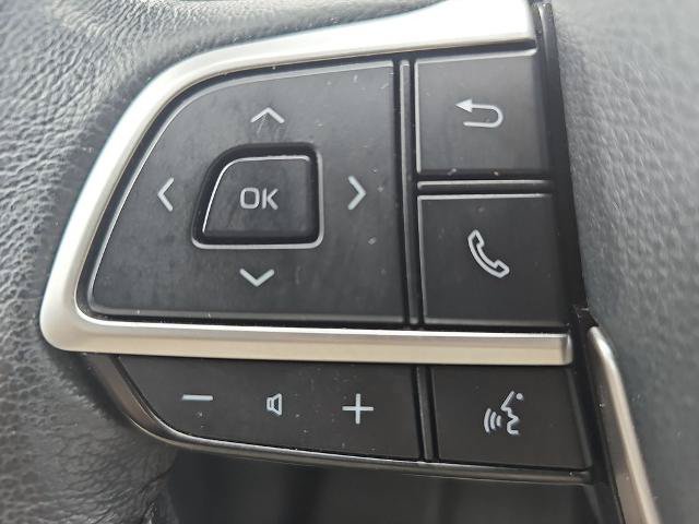 Used 2021 Toyota Sienna XLE w/ XLE Plus Package FWD image 17