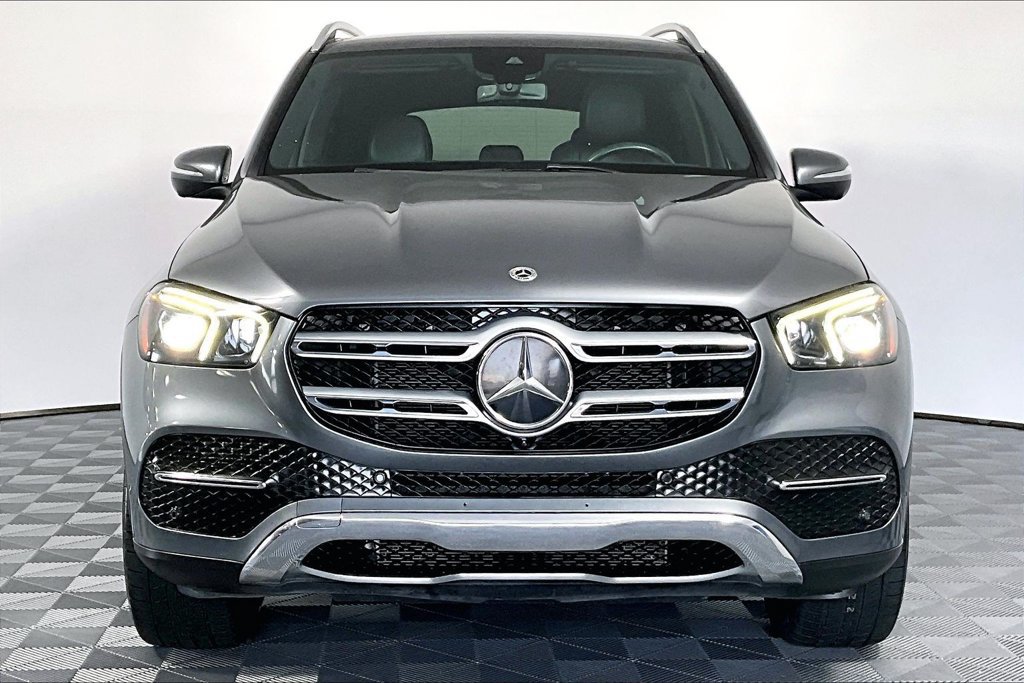 Used 2022 Mercedes-Benz GLE 350 w/ Premium Package image 3