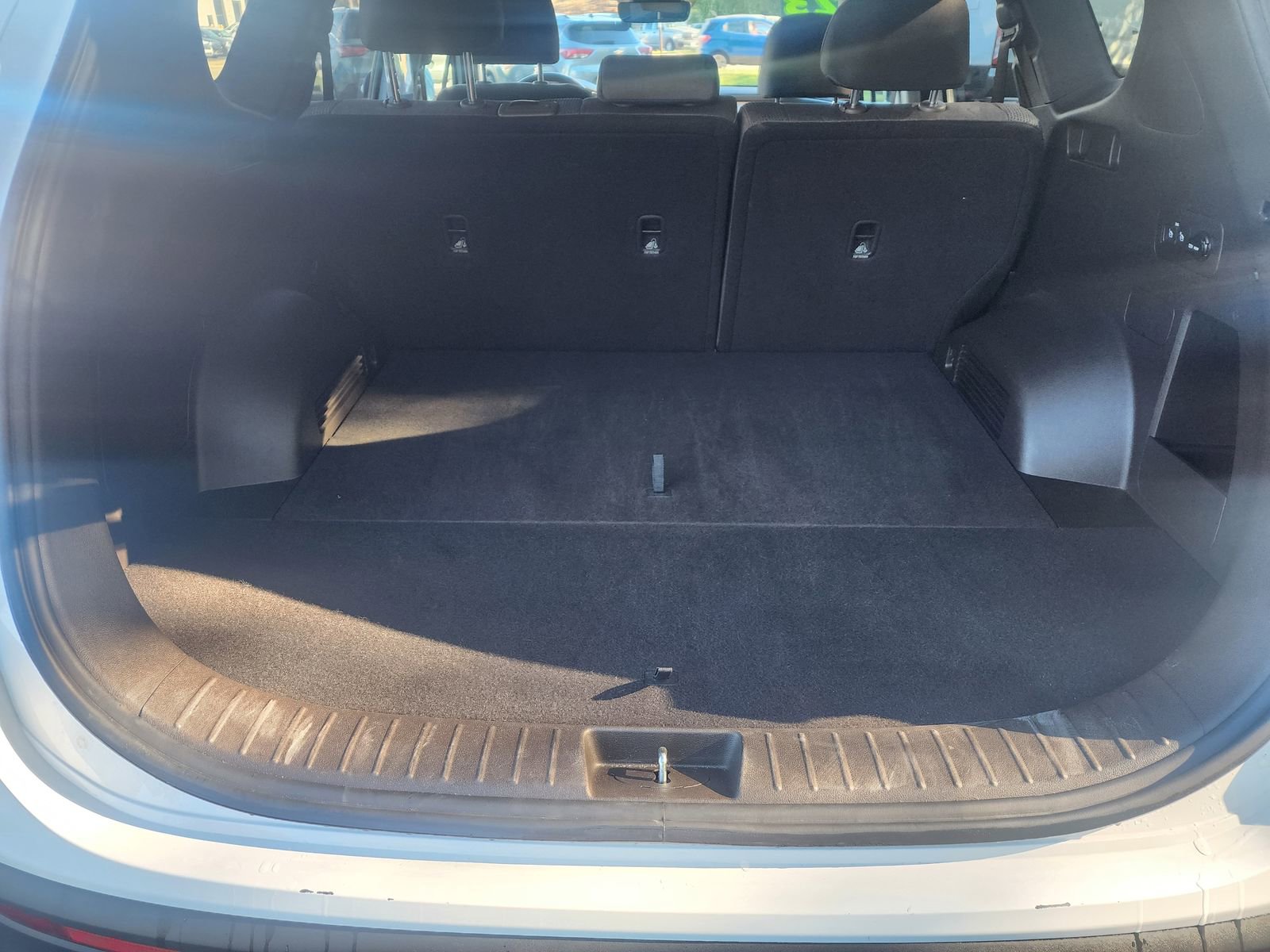 Used 2023 Hyundai Santa Fe SEL Convenience image 10