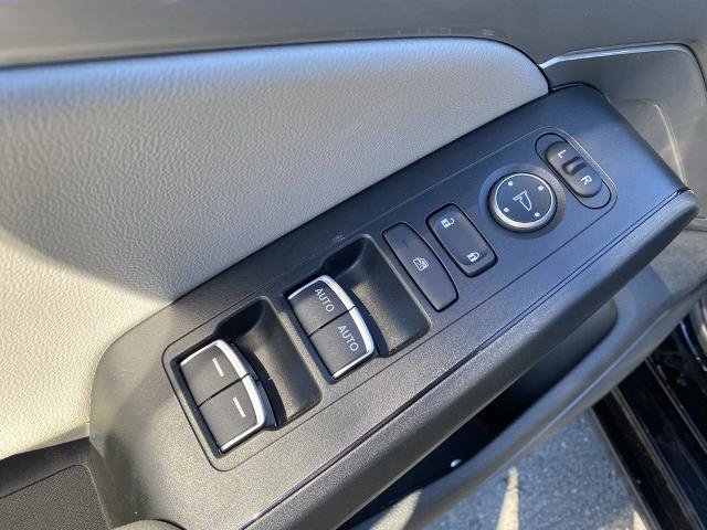 Used 2023 Acura Integra Base image 13