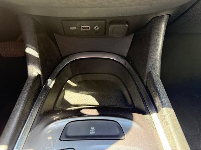 Used 2021 Chevrolet Malibu LT FWD image 27