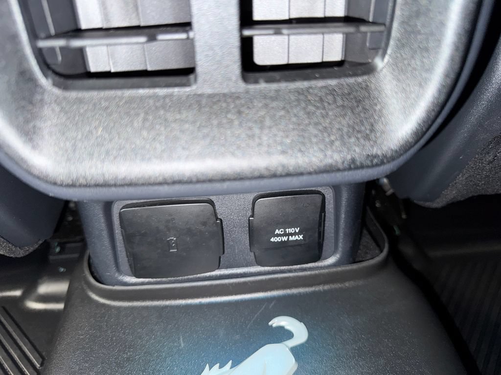 Certified 2025 Ford Bronco Outer Banks AWD/4WD image 37