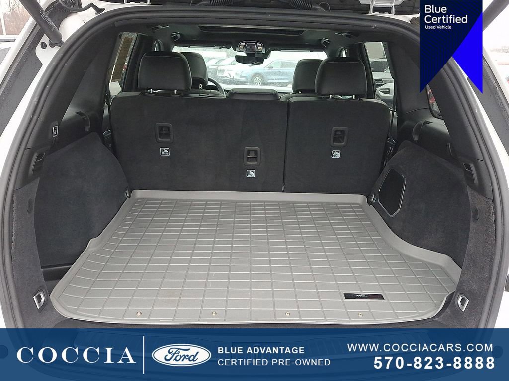 Used 2024 Jeep Grand Cherokee Overland w/ Trailer Tow Package image 29