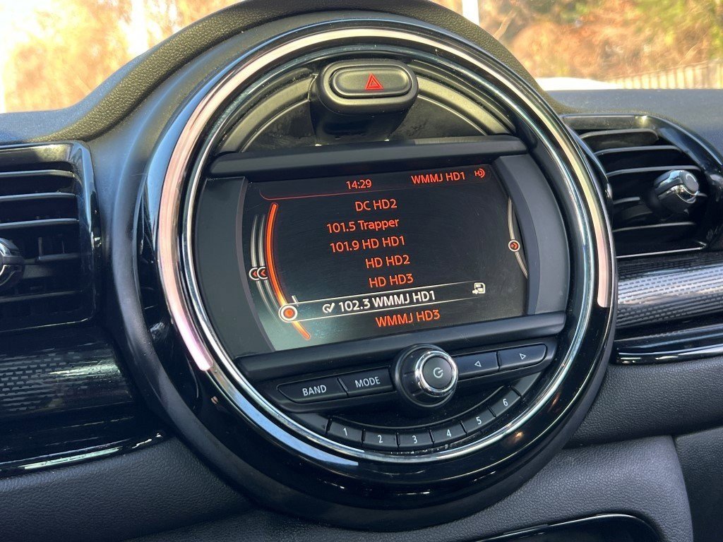 Used 2017 MINI Cooper Clubman S image 17