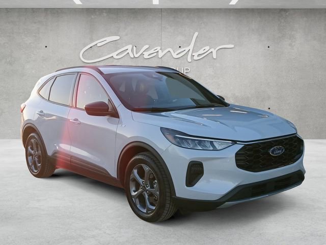 Certified 2025 Ford Escape ST-Line image 7