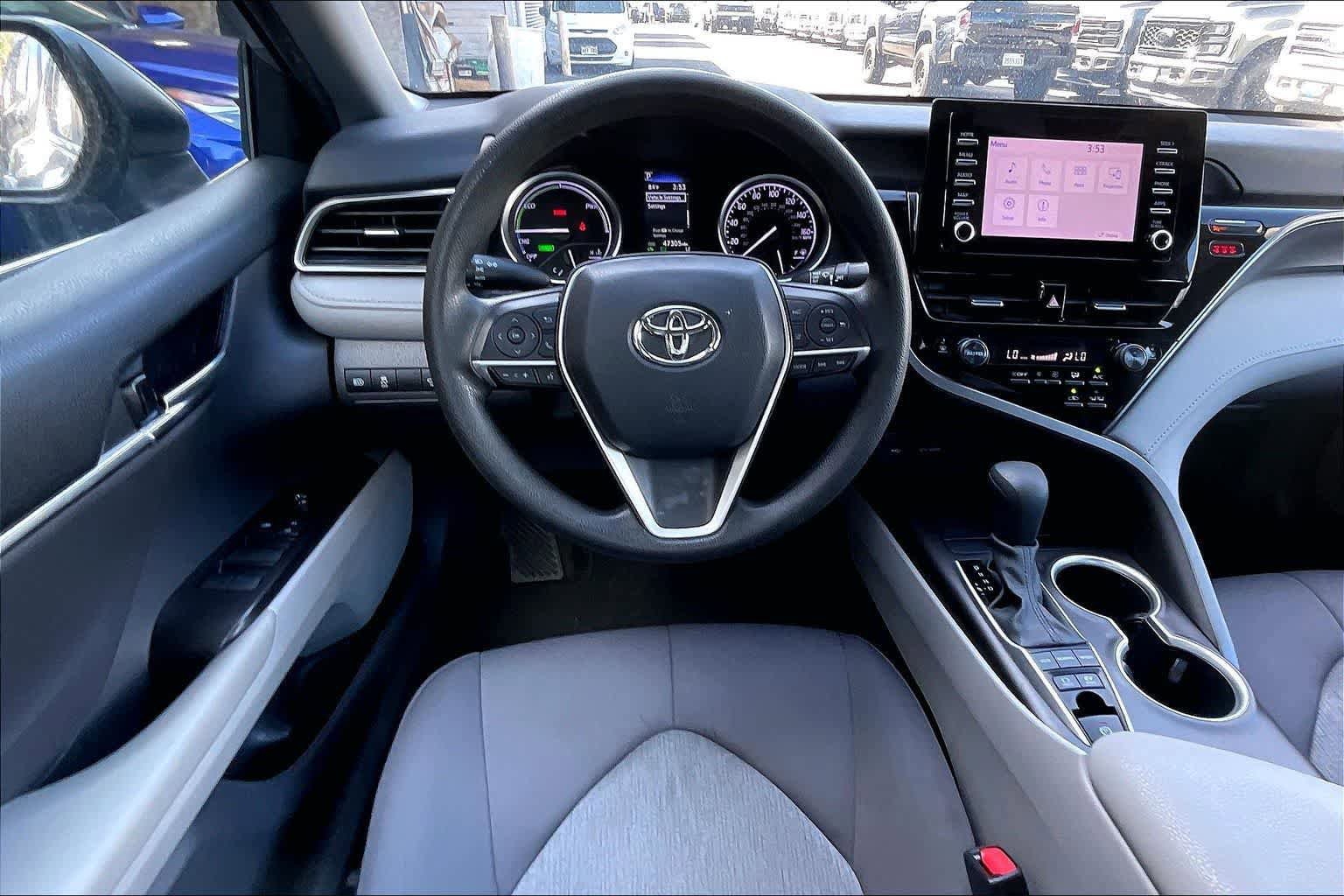 Used 2021 Toyota Camry LE FWD image 14