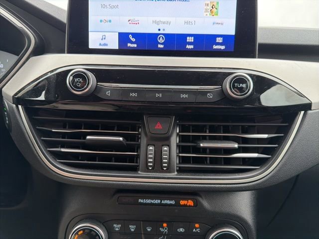 Certified 2020 Ford Escape SEL image 31