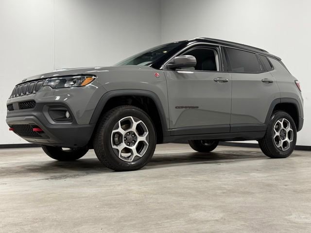 Used 2022 Jeep Compass Trailhawk w/ Trailhawk Convenience Group image 5