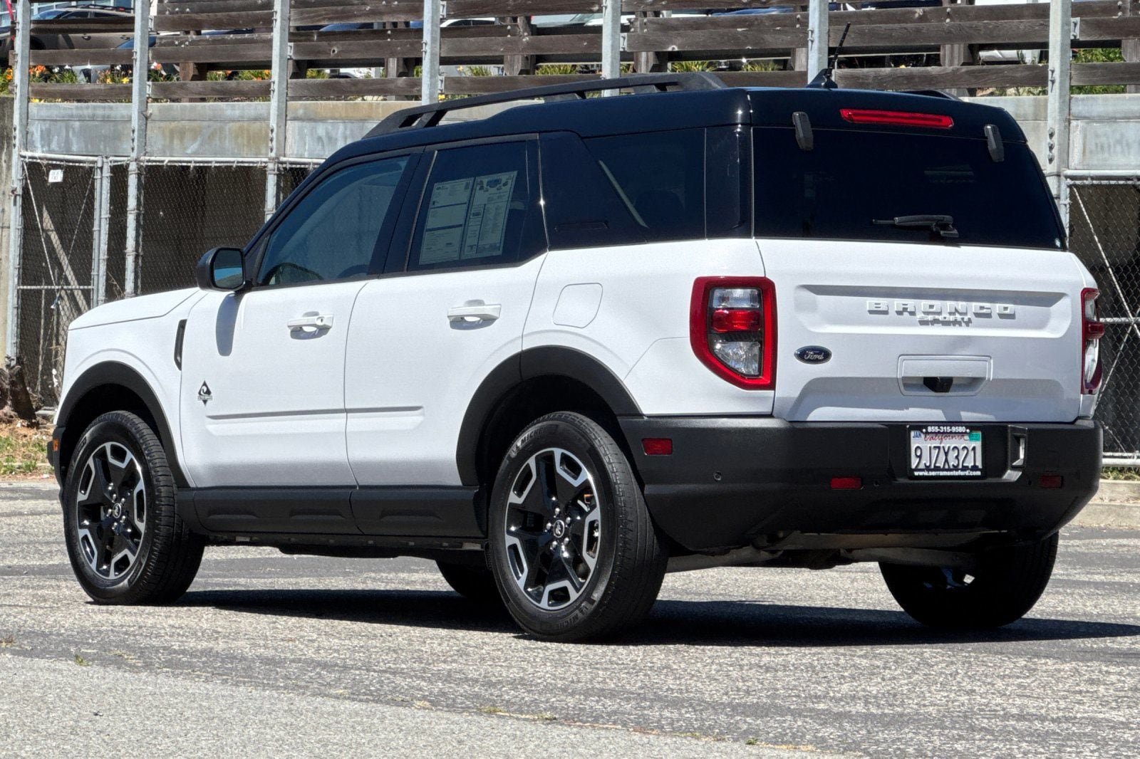 Certified 2024 Ford Bronco Sport Outer Banks AWD/4WD image 9