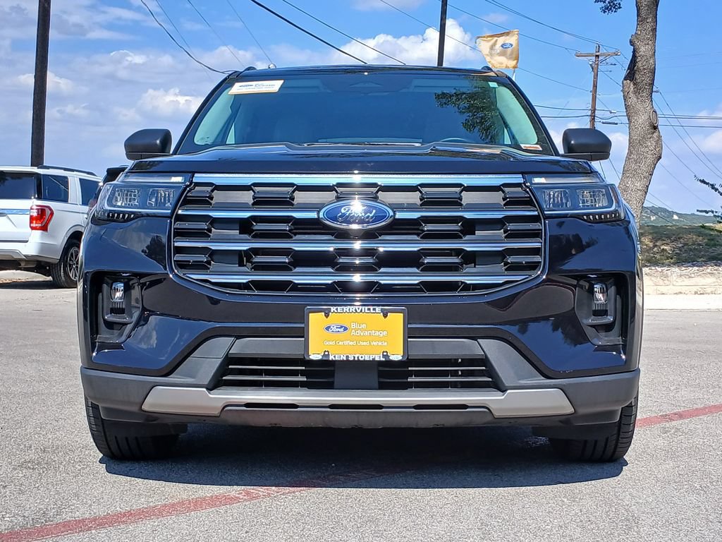 Certified 2025 Ford Explorer Active w/ Active Comfort Package RWD image 8