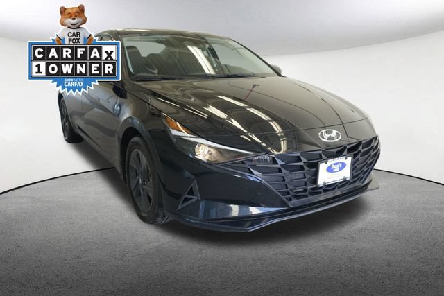 Used 2023 Hyundai Elantra SEL FWD image 15