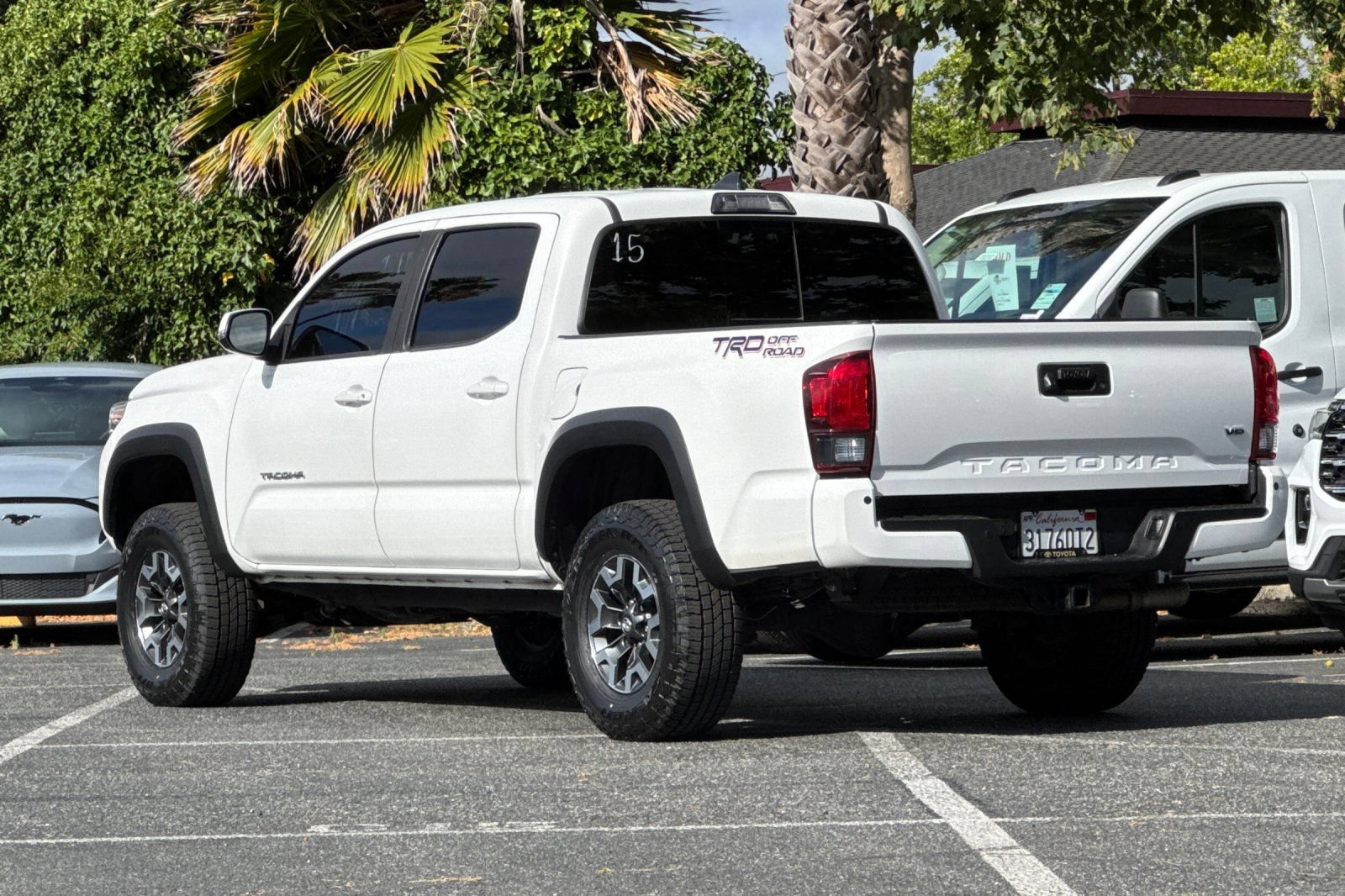 Used 2019 Toyota Tacoma TRD Off-Road w/ Technology Package RWD image 6