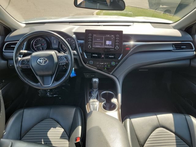 Used 2023 Toyota Camry SE FWD image 10